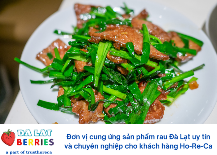 lá hẹ xào thịt bò